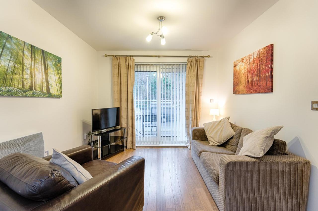 Parking, Balcony, Fully Equipped Kitchen Apartamento Swansea Exterior foto