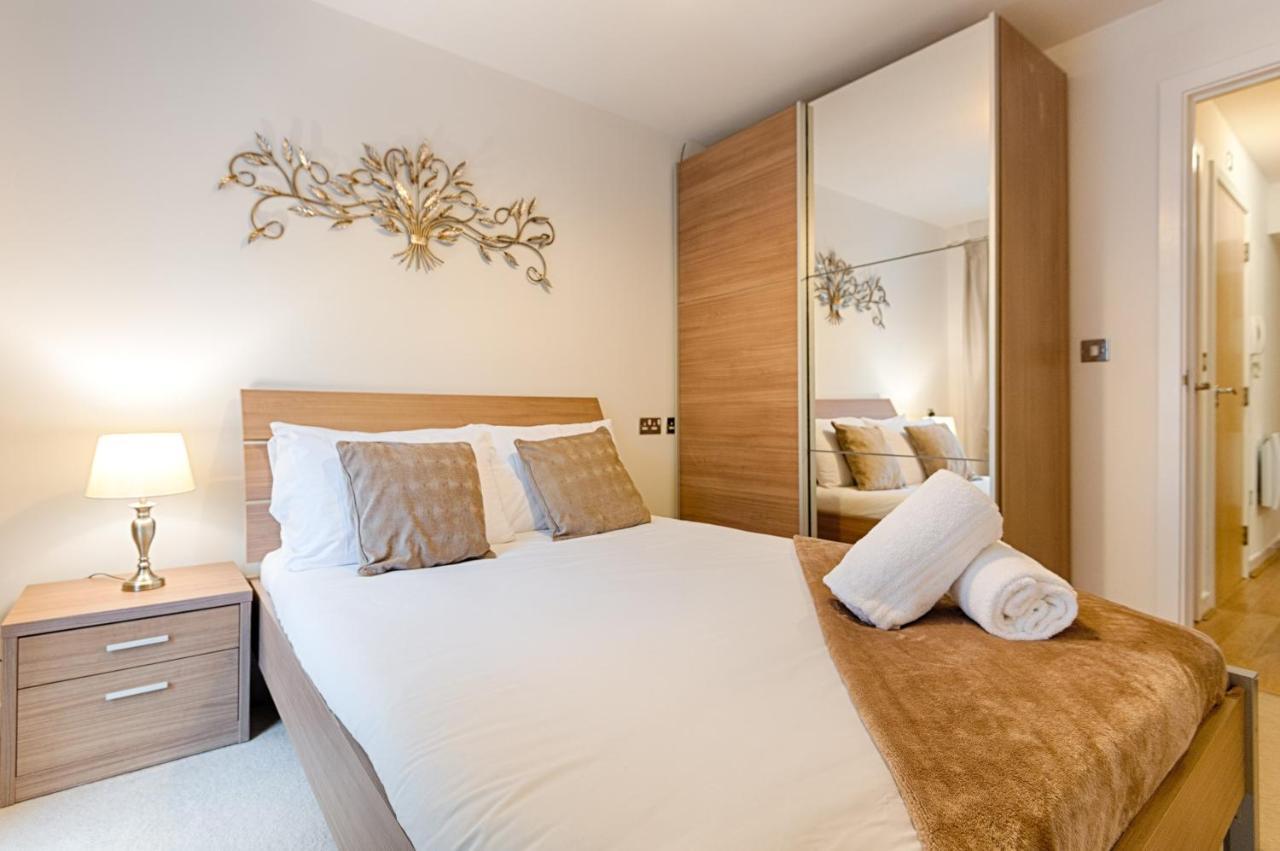 Parking, Balcony, Fully Equipped Kitchen Apartamento Swansea Exterior foto